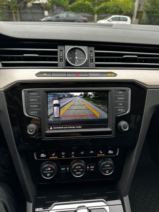 VW Passat Variant 2,0 TDI DSG Automatik*Highline*LED*Kamera*Navi*, fotografija 15