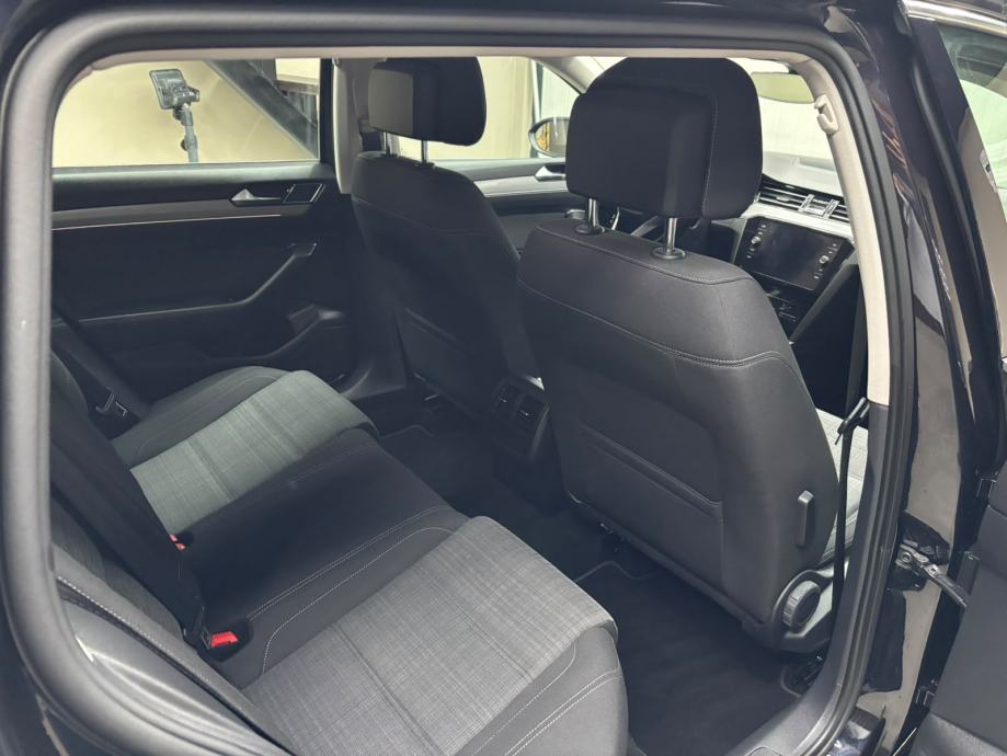 VW PASSAT VARIANT 2.0 TDI DSG BUSINESS* LIZING BEZ UCESCA U PDV-U, fotografija 7