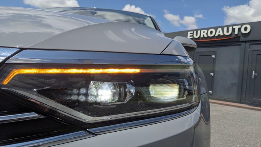 VW PASSAT VARIANT 2.0 TDI DSG ELEGANCE, fotografija 3