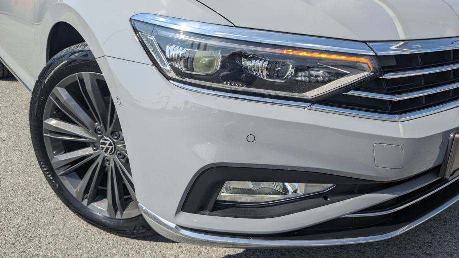 VW PASSAT VARIANT 2.0 TDI DSG ELEGANCE, fotografija 2