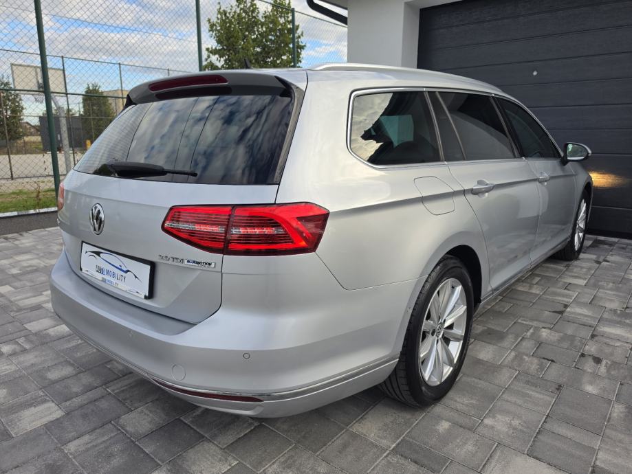 VW Passat Variant 2,0 TDI DSG HIGHLINE NAVI KAMERA KEYLESS *GARANCIJA*, fotografija 4