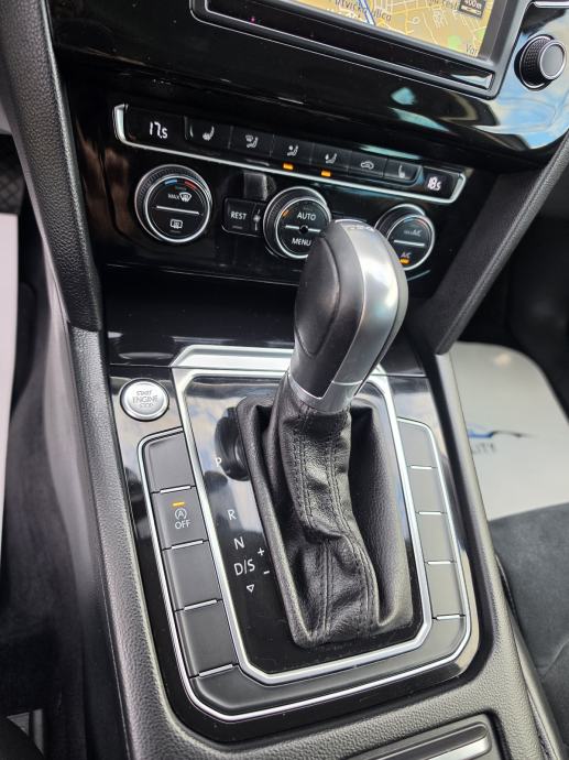 VW Passat Variant 2,0 TDI DSG HIGHLINE NAVI KAMERA KEYLESS *GARANCIJA*, fotografija 16