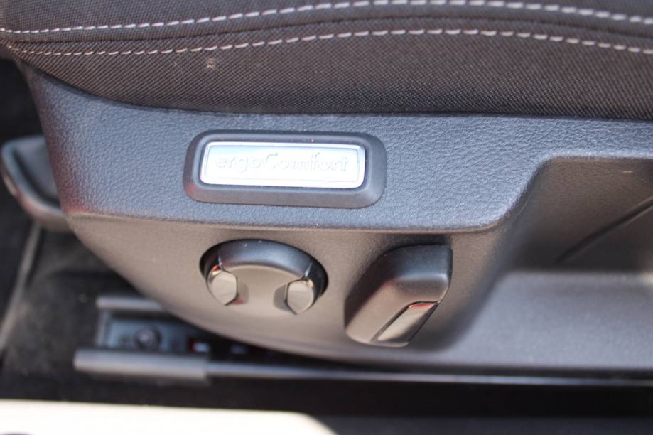 VW Passat Variant 2.0 TDi DSG *LED, NAVIGACIJA*, fotografija 10