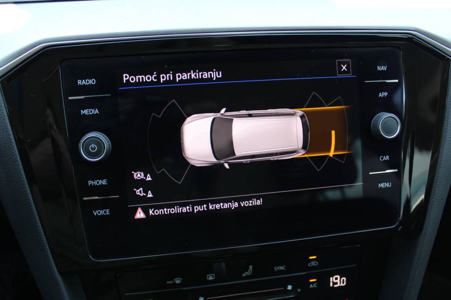 VW Passat Variant 2.0 TDi DSG *LED, NAVIGACIJA*, fotografija 19