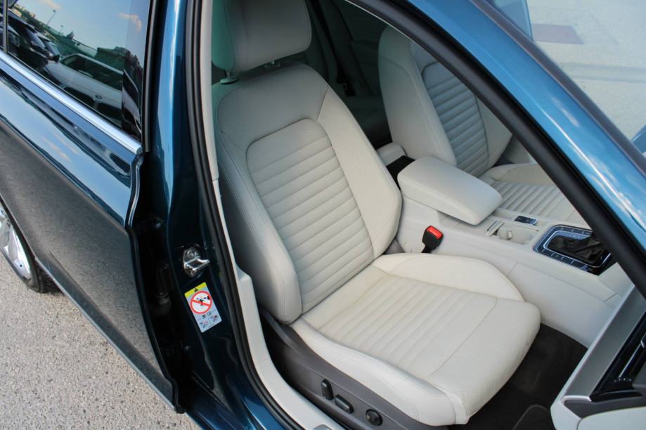 VW Passat Variant 2.0 TDi DSG *PANORAMA, GRIJANJE I HLAĐENJE SJEDALA,, fotografija 14