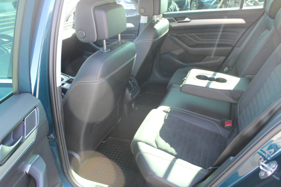 VW passat Variant 2.0 TDi DSG R-Line *LED, NAVIGACIJA, KAMERA* - nije, fotografija 11