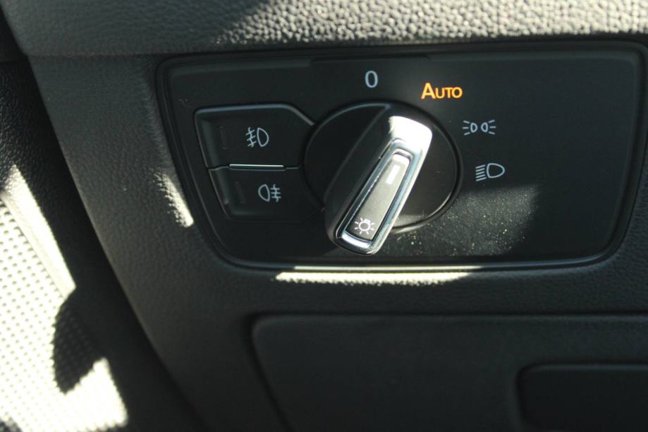 VW passat Variant 2.0 TDi DSG R-Line *LED, NAVIGACIJA, KAMERA* - nije, fotografija 15