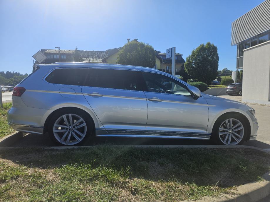 VW Passat Variant 2,0 TDI DSG R-LINE PANORAMA NAVI LED VELIKI SERVIS, fotografija 4