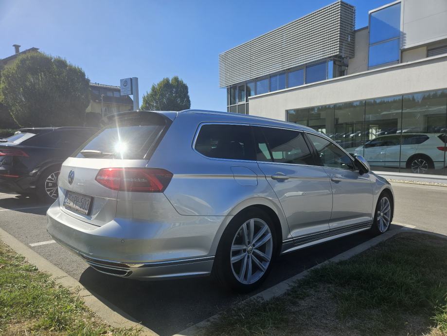 VW Passat Variant 2,0 TDI DSG R-LINE PANORAMA NAVI LED VELIKI SERVIS, fotografija 5