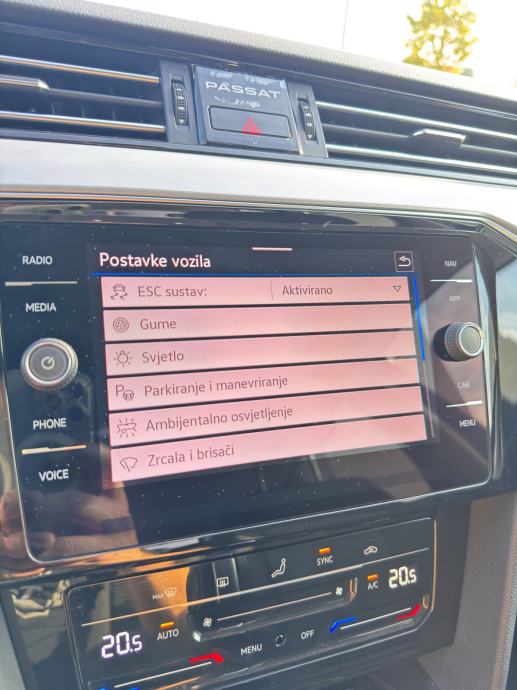 VW Passat Variant 2,0 TDI DSG, fotografija 14