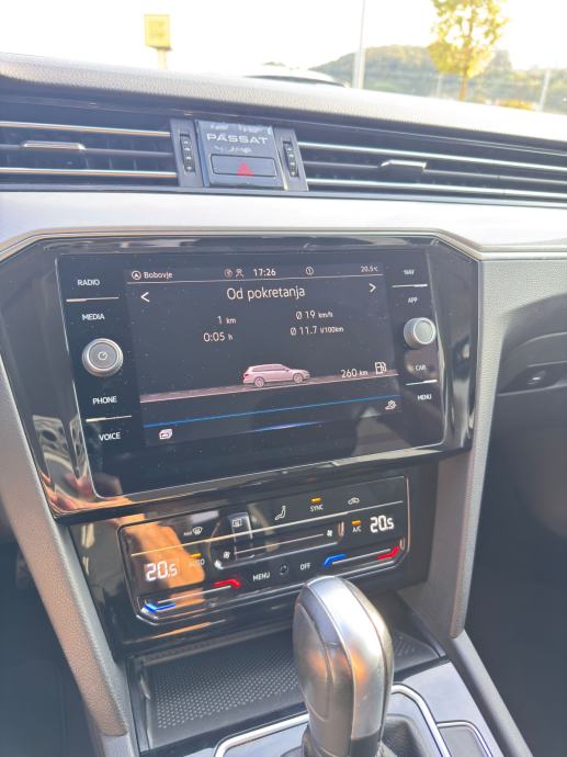 VW Passat Variant 2,0 TDI DSG, fotografija 15