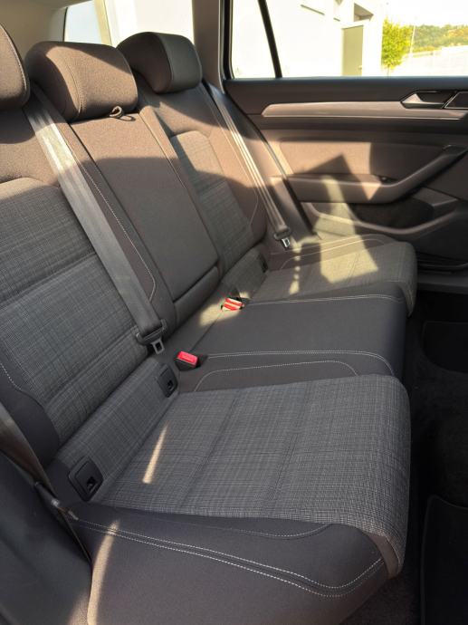 VW Passat Variant 2,0 TDI DSG, fotografija 12
