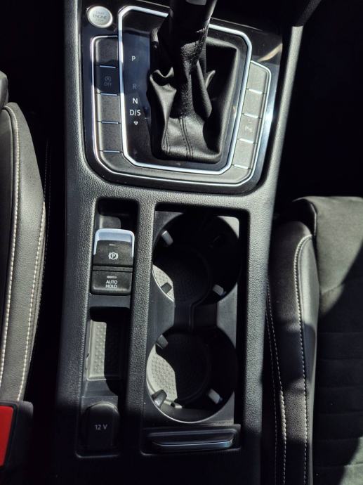 VW Passat Variant 2,0 TDI, fotografija 13
