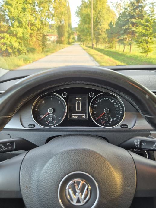 VW Passat Variant 2,0 TDI, fotografija 12