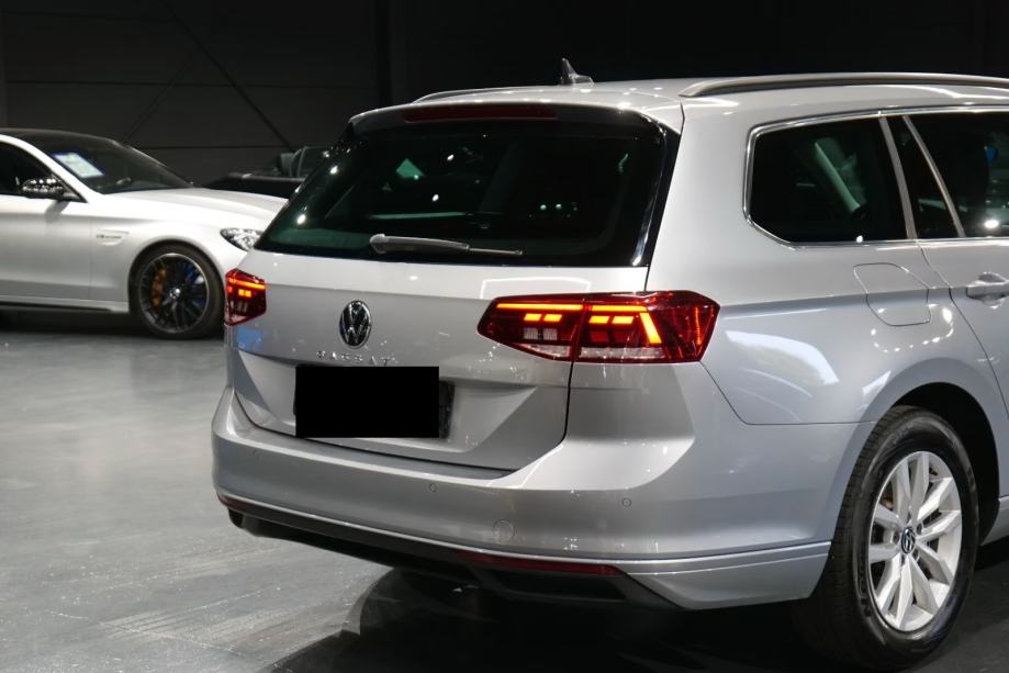 Volkswagen Passat Business MASSAGE, LED, fotografija 4