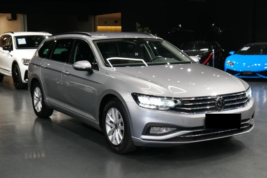 Volkswagen Passat Business MASSAGE, LED, fotografija 13