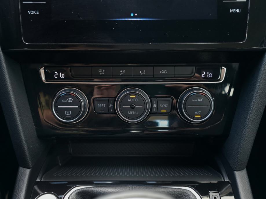 VW Passat Variant 2,0TDI R-line LED•ACC•LANE•AMBIENT•NAVI•2X-PDC•17C•, fotografija 12