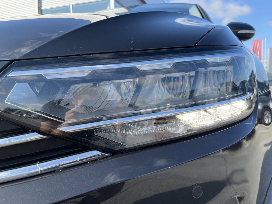 VW PASSAT Variant 2021 • PREMIUM jamstvo • AutoZubak Rabljena, fotografija 13