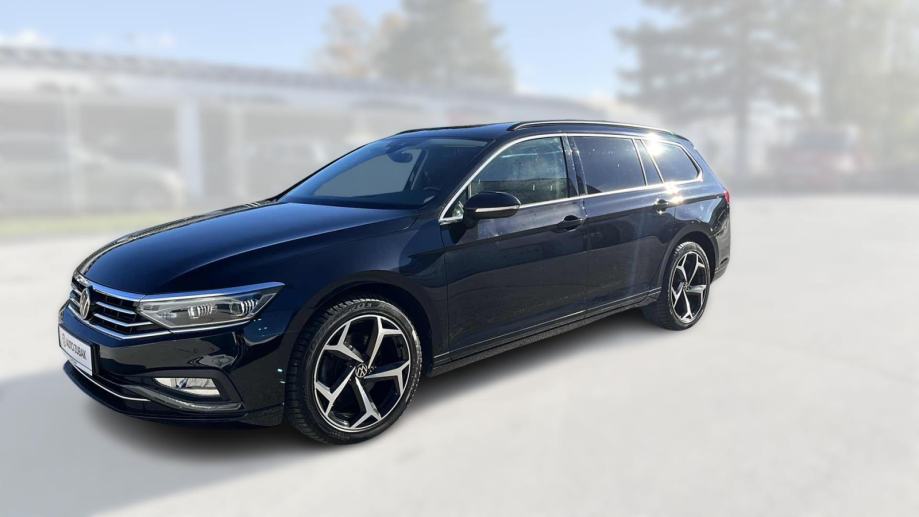 VW PASSAT Variant 2023 • PREMIUM jamstvo • AutoZubak Rabljena, fotografija 3