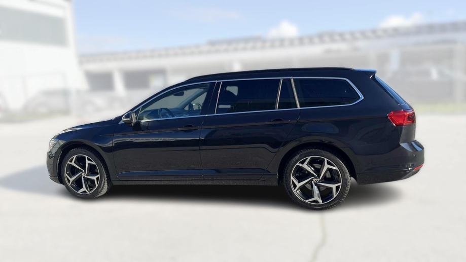 VW PASSAT Variant 2023 • PREMIUM jamstvo • AutoZubak Rabljena, fotografija 6