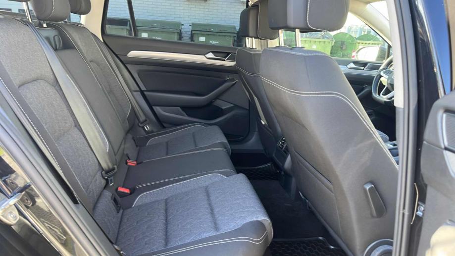 VW PASSAT Variant 2023 • PREMIUM jamstvo • AutoZubak Rabljena, fotografija 10