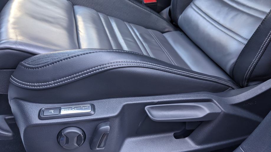 VW PASSAT VARIANT R-LINE 2.0 TDI DSG, fotografija 16