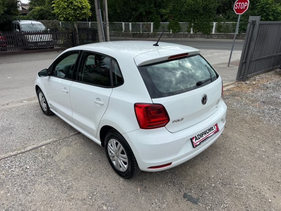 VW Polo 1,0 5 VRATA / HR AUTO !!, fotografija 5