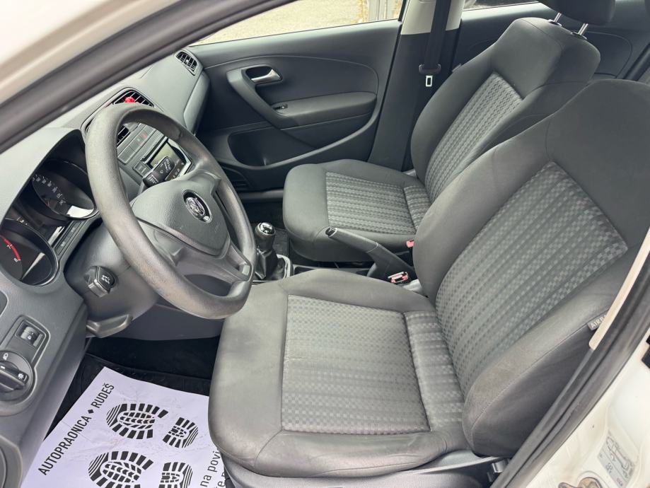 VW Polo 1,0 5 VRATA / HR AUTO !!, fotografija 14