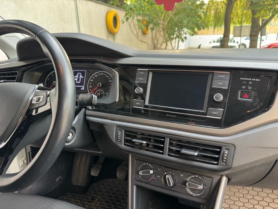 VW Polo 1,0 TSI Comfortline, fotografija 3