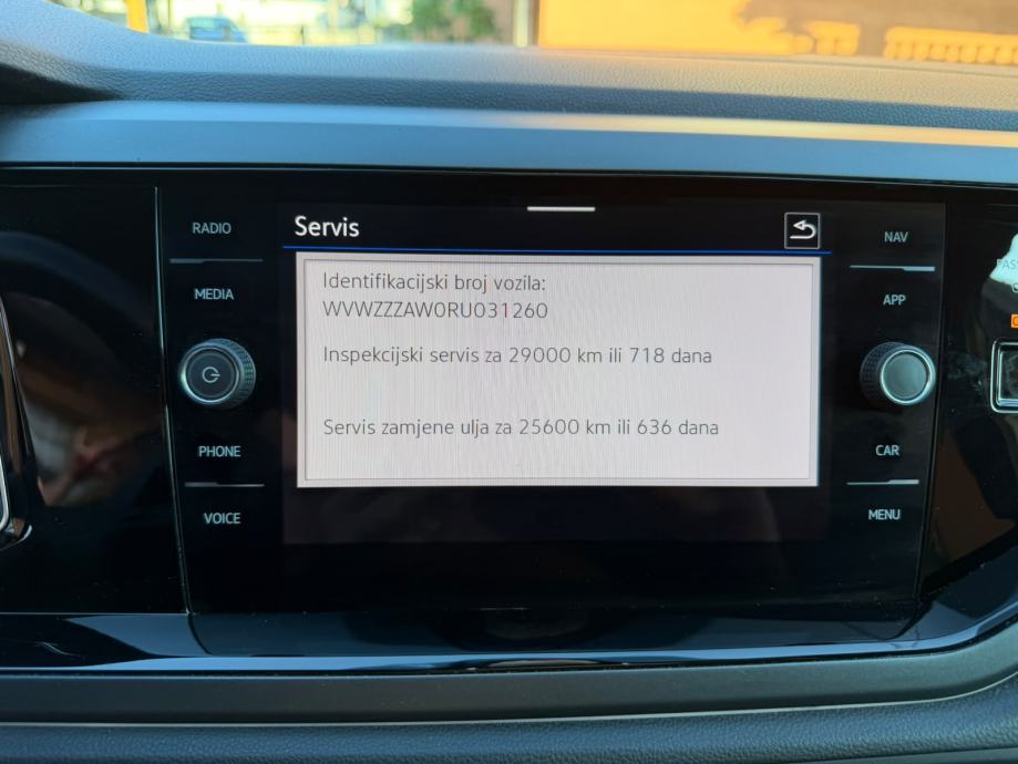 VW Polo 1,0 TSI R-Line, fotografija 13