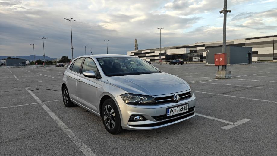 VW Polo 1,0 TSI, fotografija 10