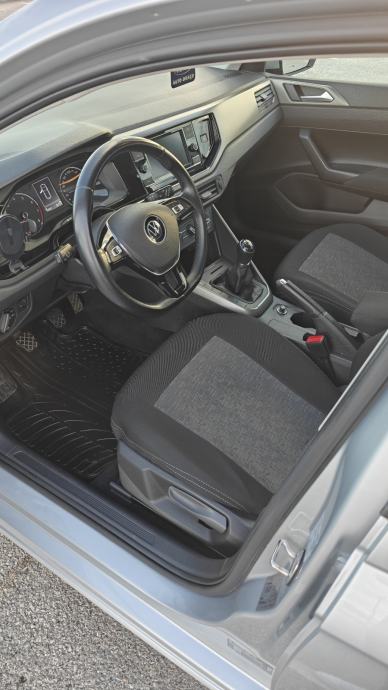 VW Polo 1,0 TSI, fotografija 16