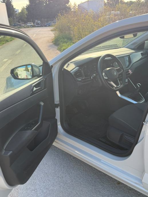 VW Polo 1,0 TSI, fotografija 10