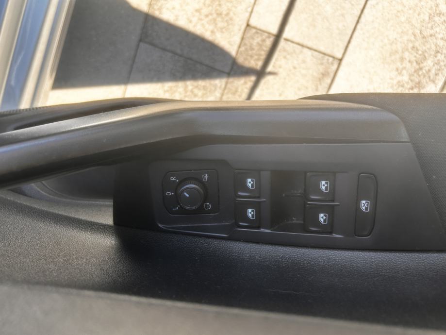 VW Polo 1,0 TSI Style Virtual Pro Servisna CarPlay HR auto PDV!!!, fotografija 11