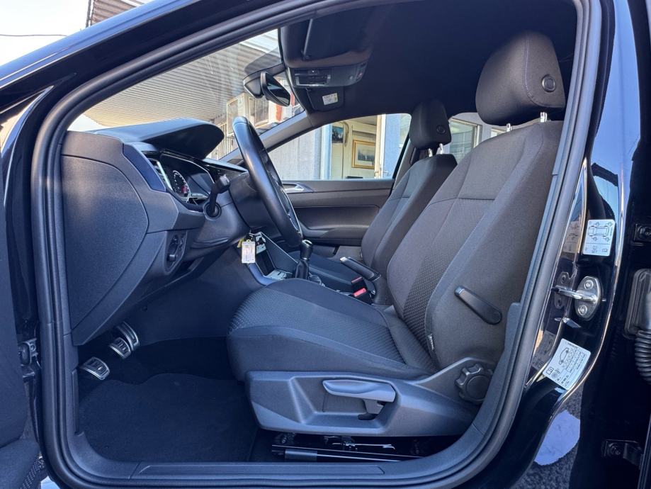 VW Polo 1,0 TSI / UNITED / AUT KLIMA / NAVI / 70KW / JAMSTVO, fotografija 15