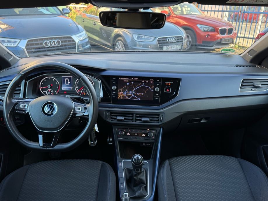 VW Polo 1,0 TSI / UNITED / AUT KLIMA / NAVI / 70KW / JAMSTVO, fotografija 16