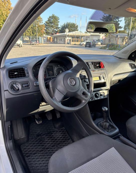 VW Polo 1,2 TDI, reg. 08/27, klima, parking senzori, servisna, fotografija 8