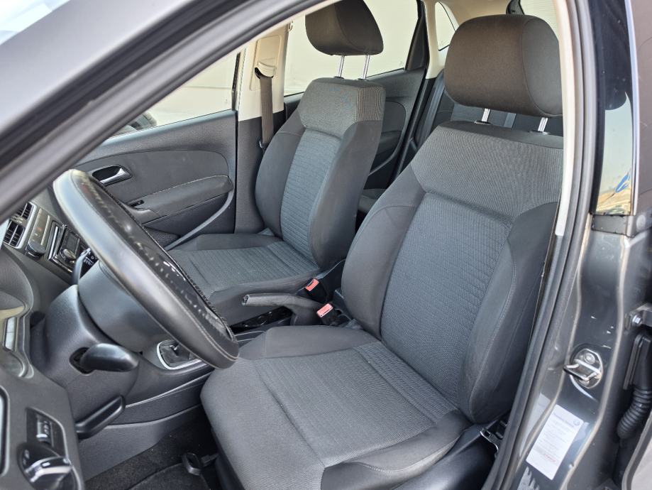 VW Polo 1,2 TDI **klima**servis**, fotografija 7