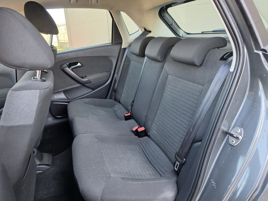 VW Polo 1,2 TDI **klima**servis**, fotografija 10