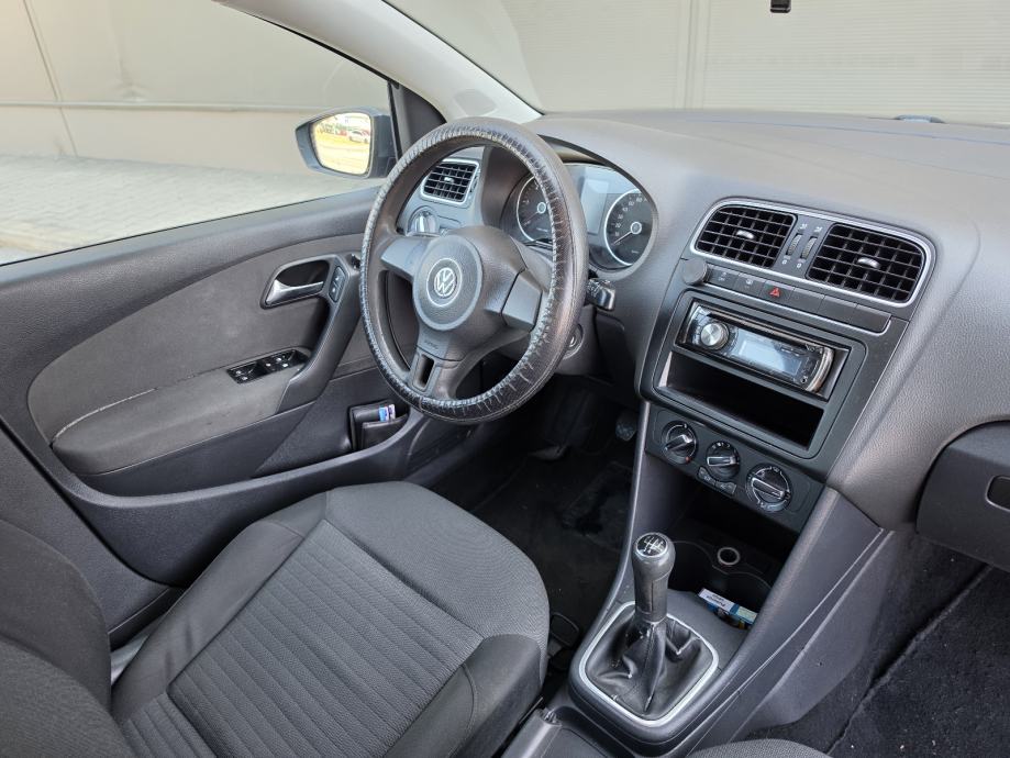 VW Polo 1,2 TDI **klima**servis**, fotografija 12