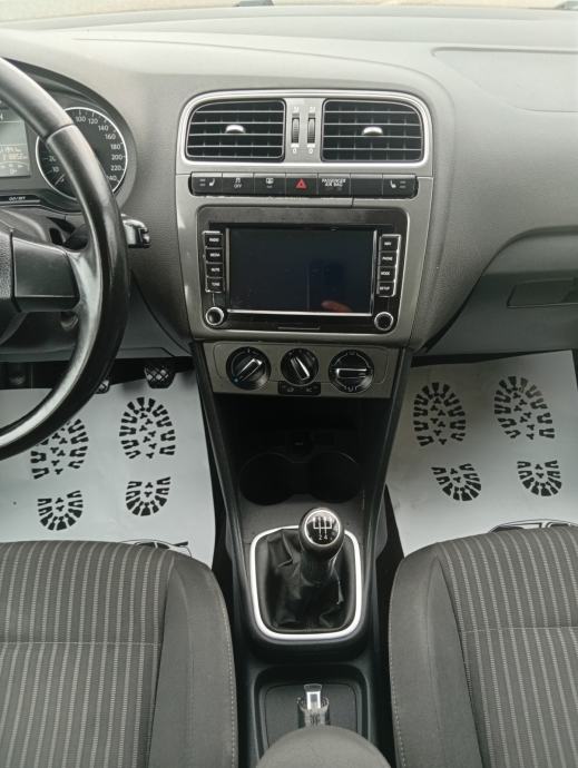 VW Polo 1,2 TDI mod.2012 - KLIMA/ EL.PRE/ GR.SJEDALA/ ALU / NAVIGACIJA, fotografija 16