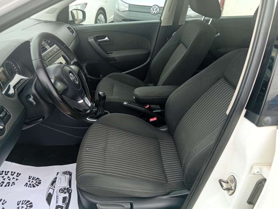 VW Polo 1,2 TDI mod.2012 - KLIMA/ EL.PRE/ GR.SJEDALA/ ALU / NAVIGACIJA, fotografija 11