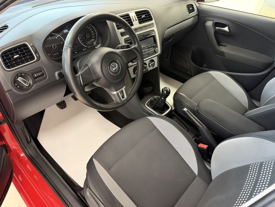 VW Polo 1,2 TDI** PRVI VLASNIK**, fotografija 12