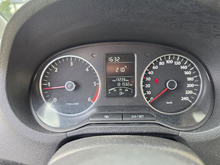 VW Polo 1,2 TDI, fotografija 13