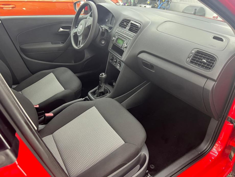 VW Polo 1,2 TDI, fotografija 9