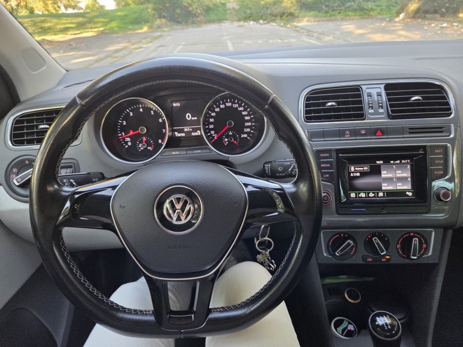 VW Polo 1,2 TSI BMT, fotografija 2