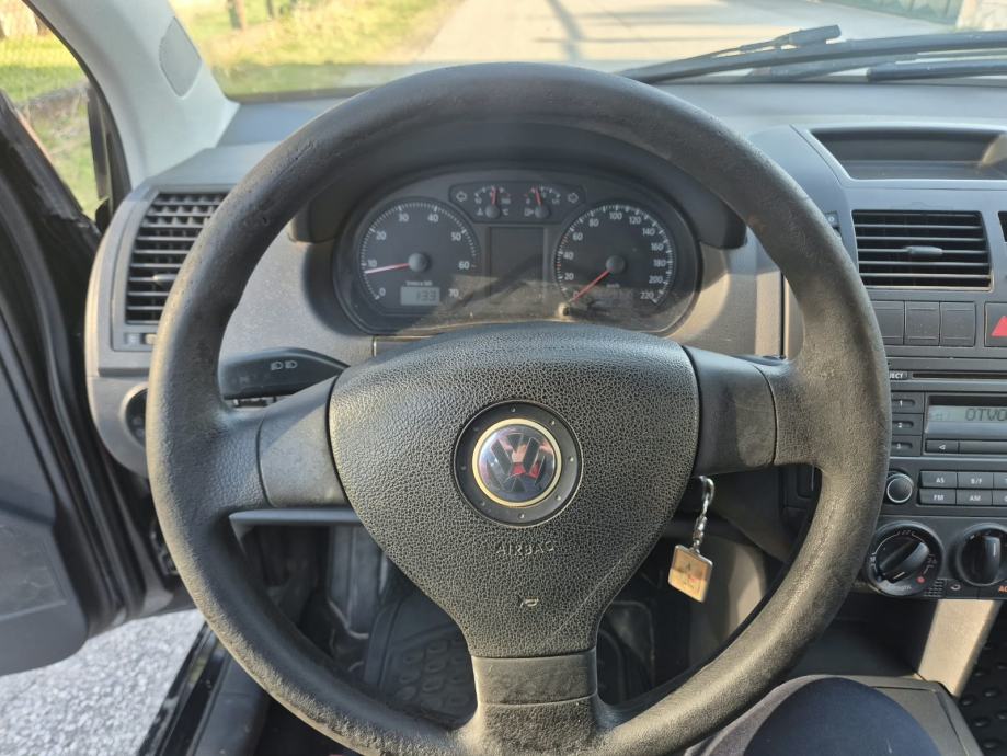 VW Polo 1,4, fotografija 2