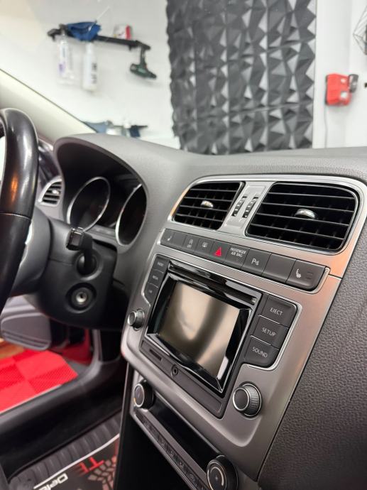 VW Polo 1.4 TDI LOUNGE 90 KS – 65.000 km – nove Continental gume, fotografija 7