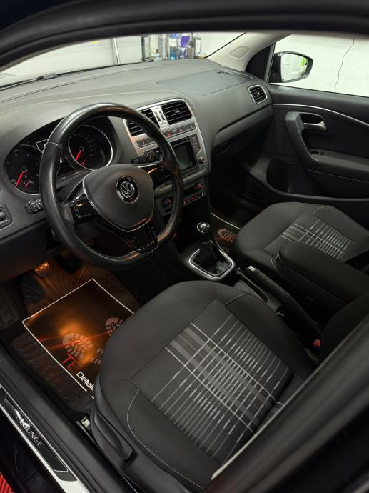 VW Polo 1.4 TDI LOUNGE 90 KS – 65.000 km – nove Continental gume, fotografija 8