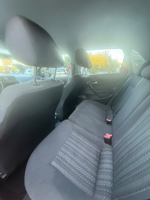 VW Polo 1,4 TDI, fotografija 12